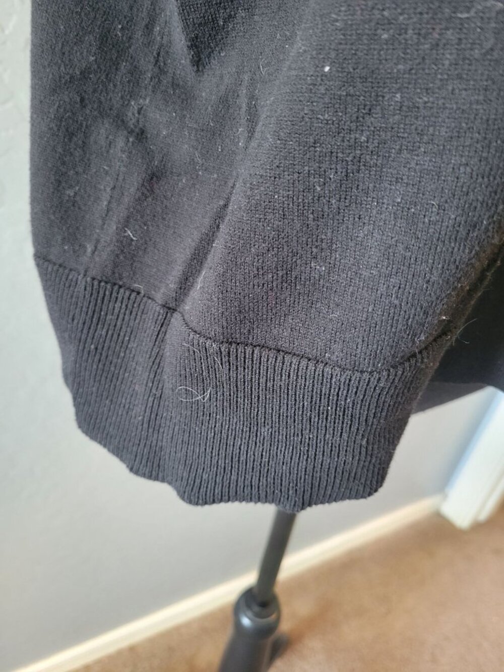 CeCe Collared Black Short Sleeve Pearl V Neck Sweater Size XL Preppy Office Wear - Picture 7 of 11